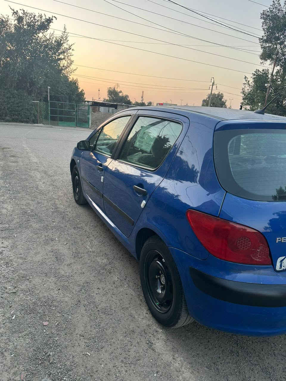 بيجو فرنسي موديل 5 مكينه كير تبريد صدر أمامي خلفي جديد تغم تاير جديد.        خير من لله لسياره أحله من لصور مكفوله من لظربه ولصبغ مكاني لبياع شرطه الرابعه مبالي *********** سعر 48 ورقه لحب يشتري يتصل ماجوب خاص
