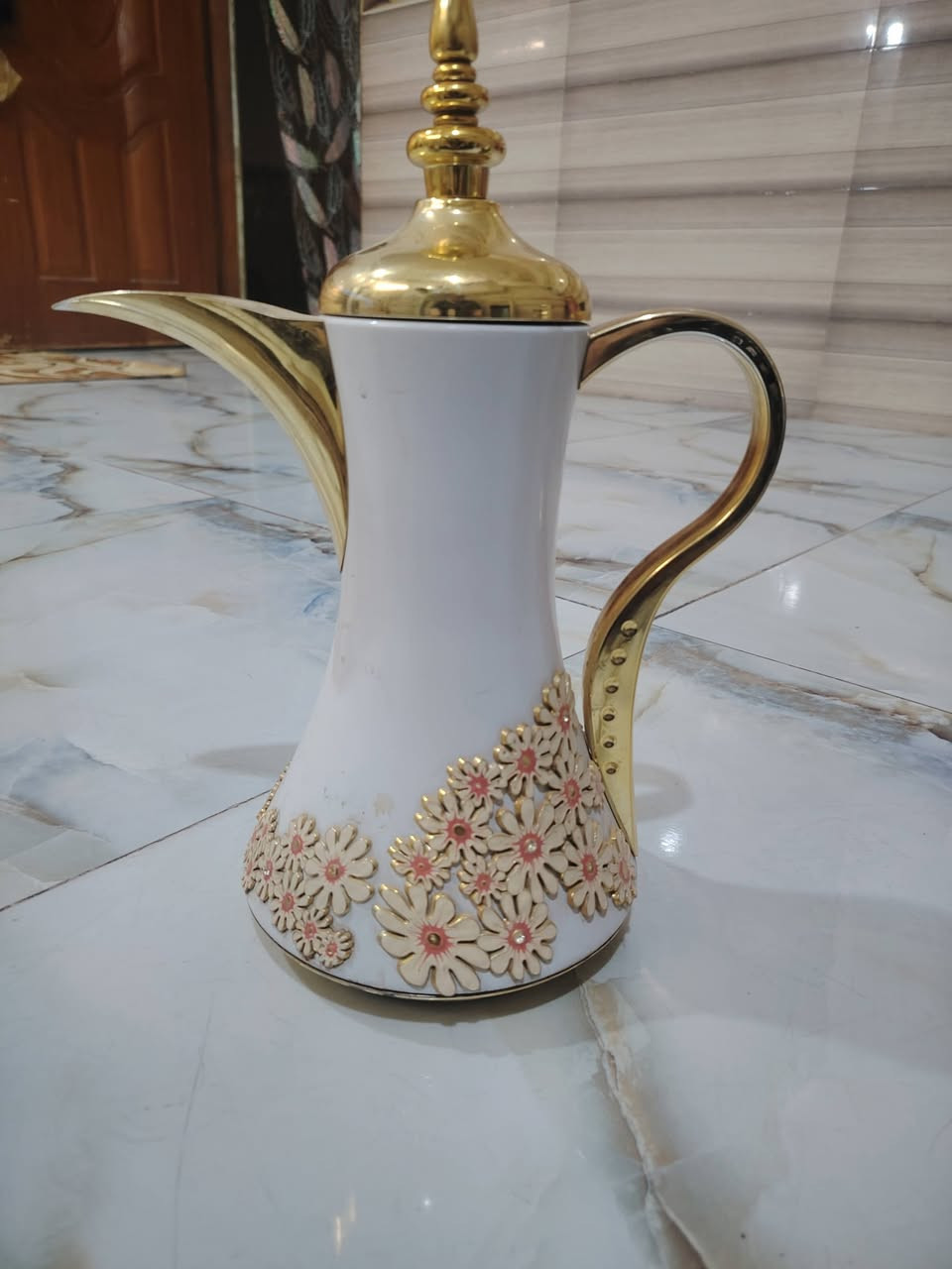 ترامز شاي لبيع من لكويت ذي قار زيناويه ***********
