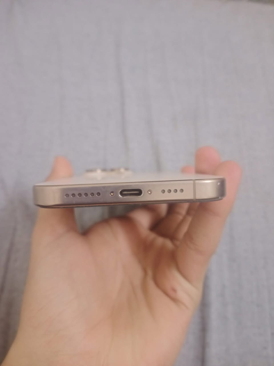 ايفون 16 برو ماكس
نظافة الجهاز 100%
مع الباكيت والكيبل 
البطارية::99%
عدد دورات الشحن :132
السعر 1375 وبيه مجال
ملاحضه باقي للضمان 3 اشهر مكاني سوق الشيوخ


**إذا كنت صاحب هذا الإعلان وتريد حذفه لأي سبب، رجاءا أرسل رسالة إلى الدعم الفني**