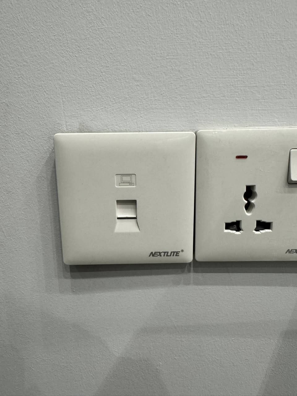 مرحبا 
اليومً تم إنجاز العمل المصرف الاهلي العراقي. 
تم تفيش. 40كيبل. إيثر نت 
طابعات 
كيو سستم 
كامرات 
متوفر. كادر تنصيب. البصره. 
***********
