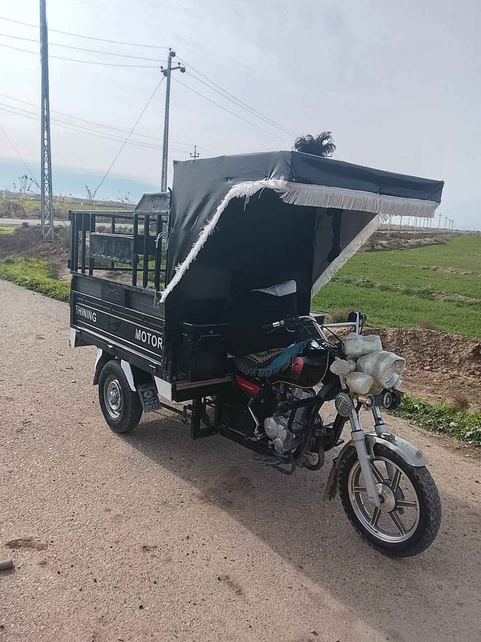 بەناوی خوای گەورە
کەریم کابان بۆ فرۆشتن

زۆر جوانە زۆر مزبوتە

مەکینەی 150

مالەکە خۆی دیارە وەسفی ناوی

مۆدێل 2021

مەکینەی 2024

شوێن خانەقین 

هی من نییە تەلەفون بکە بۆ خاوەنی

***********
