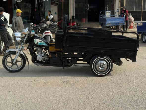 سلام عليكم بتره موديل 2021اوراق اصولي مكينه صلات النبي خرسه ناعمه دراجه شوفت عينك احلئ من الصوره شاصي كفاله عامه تخم تاير خطه سبيرها جواها السعر 1700وبيها مجال حق الجيه مكاني ديوانيه الحمزه الشرقي ***********
