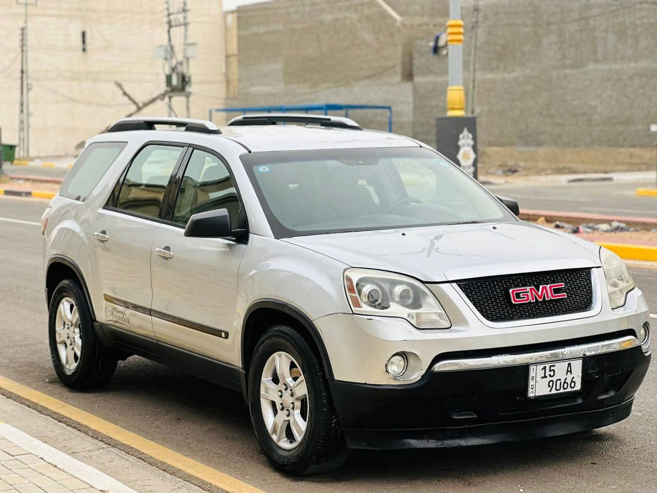 سلام عليكم جمسي اكاديه للبيع موديل 2009 كفاله من ضربه وصبغ وتبديل السعر 98 موصفات مكينه 3600 سبعه راكب 3قطع تبريد كامره خلفيه دواره شاشه حساسات امامي خلفي تحكم ستيرن جهتين مكينه وكير كفاله حداديه تبريد تدفئه رقم دولي تحويل مباشر سنويه لـ30 العنوان كربلاء للستفسار ***********
