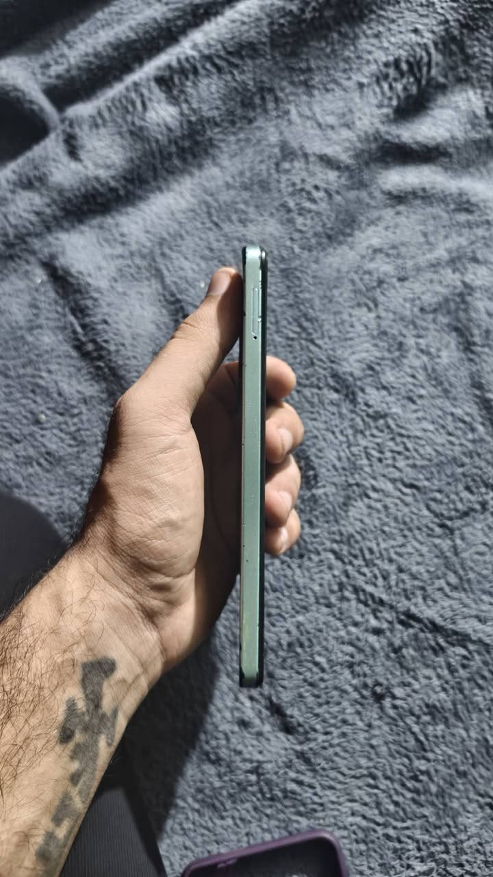 Infinix Smart 8 نظيف جداً
📱 المواصفات:
​الذاكرة: 128 جيجابايت.
​الرام: 4GB (+4GB إضافية).
​البطارية: 5000 مللي أمبير (تكفي يوم كامل وزيادة).
​الشاشة والكاميرات: شغالة 100% وبدون أي مشاكل أو تصليح. سعره،95 وبي مجال بسيط كلش مكاني بغداد مدينه الصدر رقمي ‏‪***********‬‏
