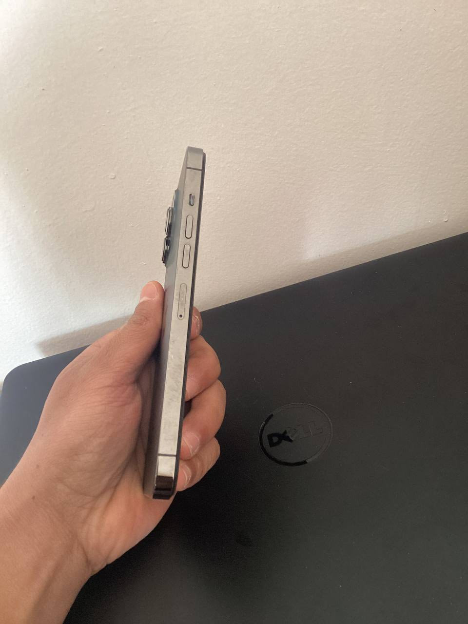 13 برو ماكس 
ذاكرة 256
بطارية 82 اصلية شركة
شاصي نظيف وظهر نظيف 
مستبدل فقط فقط شاشة اصلية من الاماني
ملحقات شاحنة وكيبل 
سعر 500 الف قفل قفل 
مكاني طريق كربلاء بغداد (الحسينية) جسر العطيشي 
ومرات متواجد كربلاء طريق الحر الصغير المعملجي
رقمي ***********
