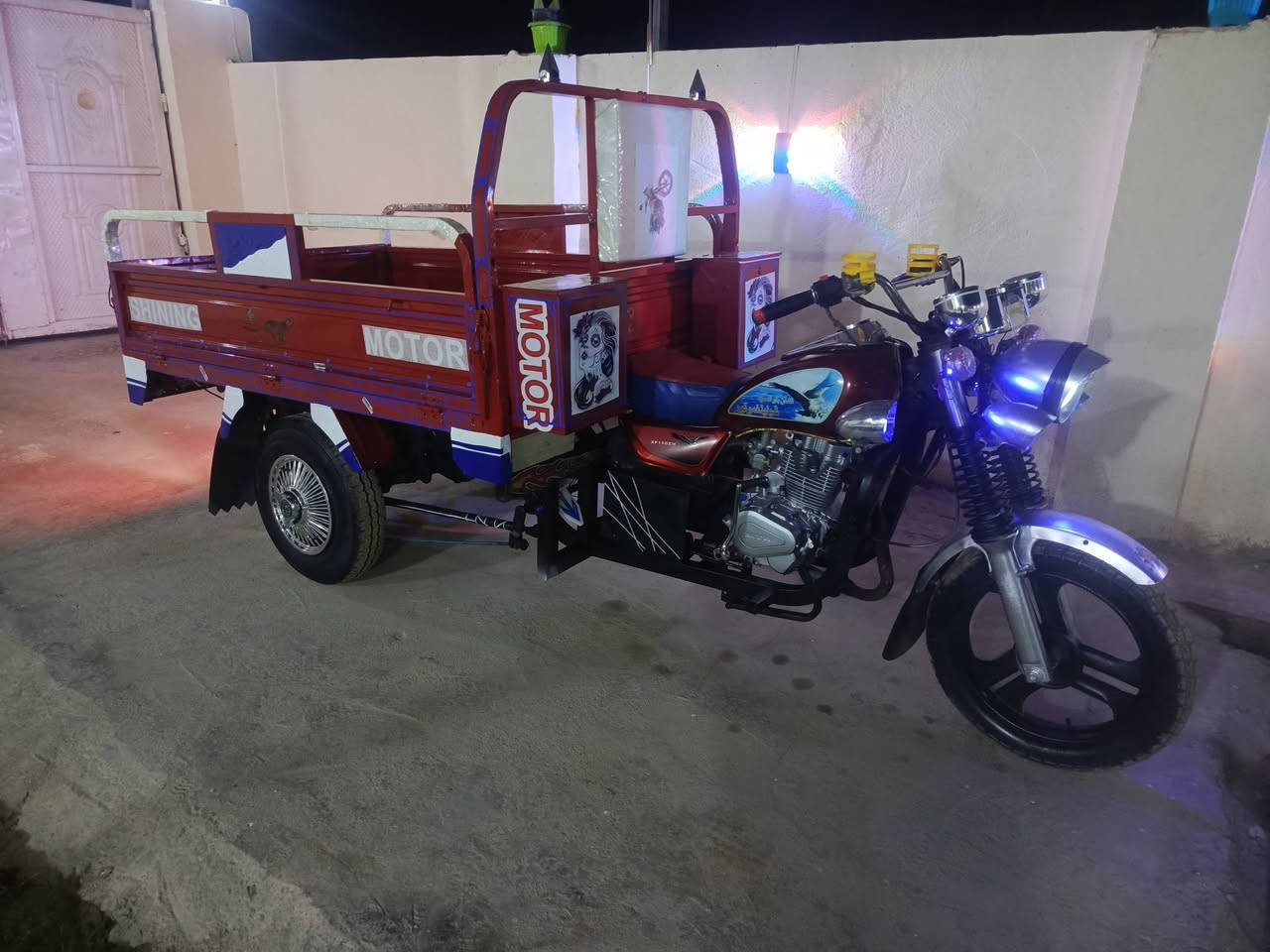 السلام عليكم ستوته للبيع موديل 15 مكينه 20 اوراق الصولي ستوته مقفوله كفاله عامه نقرهف ستوته مال جناي ما بيها اي نقص ستوته جاهزه العنوان بابل الشوملي السعر مليون و150 وبيها مجال قليل للشراي ***********//***********
