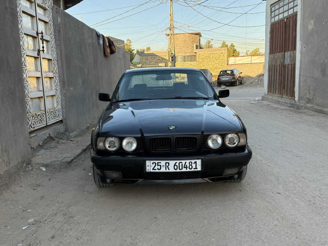 السلام عليكم bm525 مسكر فانوس موديل 1992 رقم كركوك بسمي مشروع وطني سنويه لل29 تحويل اي محافظة مكانه بابل مكينه گير مكفولات حداديه نضيفه كهربائيات بلاديه ولا چطل بيه السيارة بيه ضربه بجه الراكب وكلهن بدلتهن البدنه والبنيد والجاملغ تخم تايرات جدد
الگاردن يرادله تصفير تبريد شغال بس انزرف الراديتر وطار الغاز تدفىه  شغاله المروحه الداخليه يرادله تبديل اطلع صوت بس شغاله بيه منضومة غاز كامله وشغاله وگشره نضيف مثل ما موضح بي كم شخطه فقط تتكحل
اي استفسار هذه رقم تلفوني ***********
رايده ب 75 ورقه
