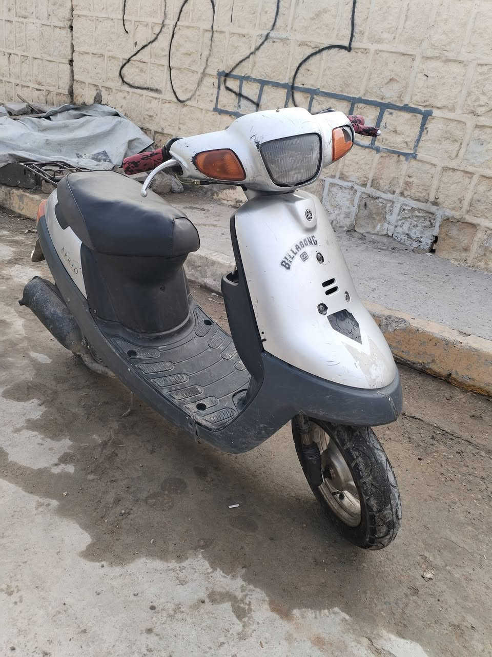 ماطور بوتين امعمر جديد قفل استيرن سلف شغال باتري ضعيف وايرمنيه شغاله  السعر ١٧٥ وبيه مجال
شراي اتصل عل الرقم ***********
