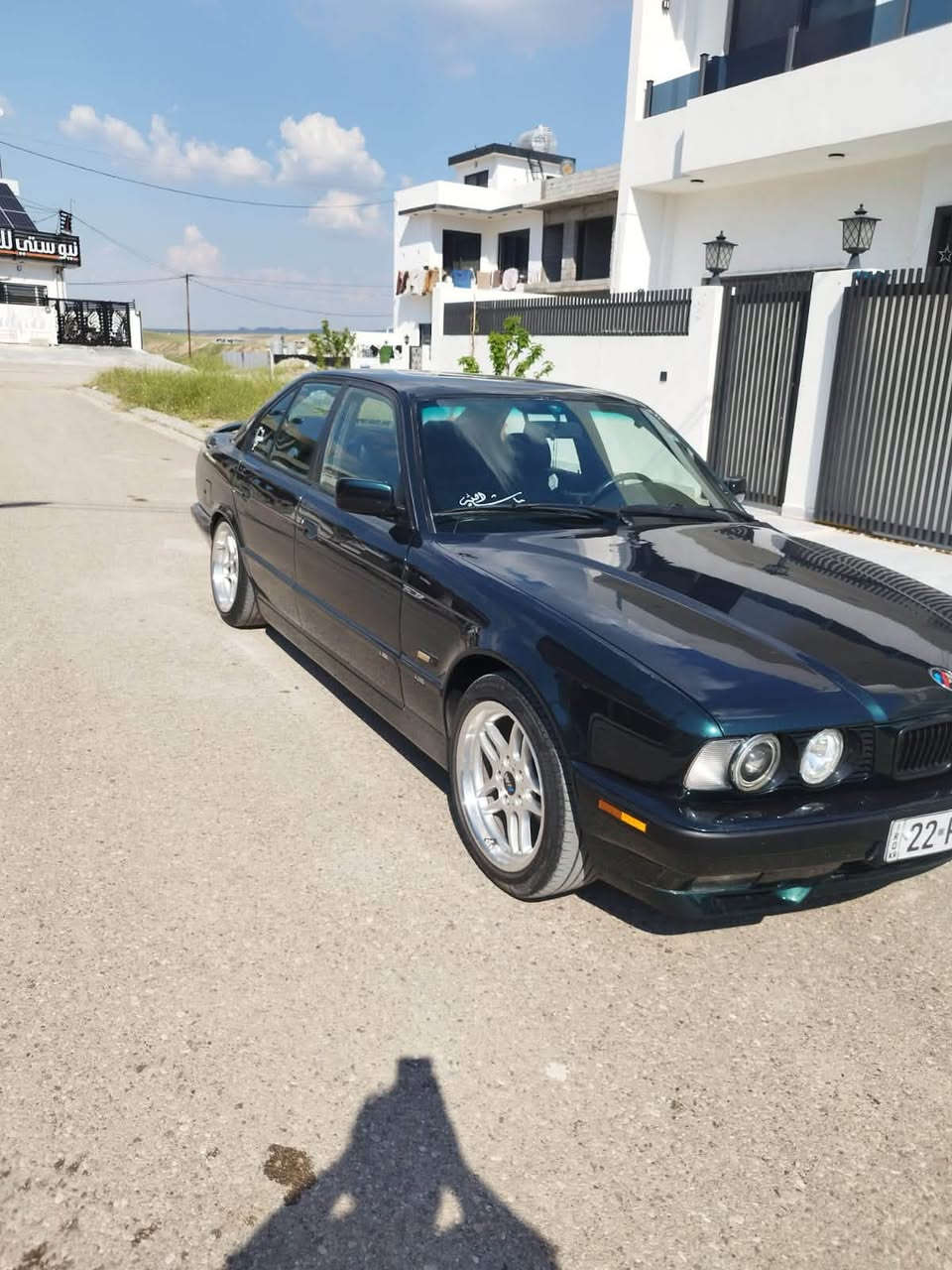 سلام عليكم اخواني العزاء.   سياره bmw. سياره اصل 525 اوتماتيك موديل94اصل وفصل وارد يابان.  تبريد 🥶ثلجج منضومه جديده. منضومه زنون شمسي وكاله   حداديه خلفي امامي.  جديد خير من الله الله شاهد سياره متعوب عليهه مال جناي   رقم اربيل سنويه جديد   مكان السياره دياله بعقوبه موشراي لتعبنه ***********.       السعر.     73وبيهه مجال.      سياره. حلوه احله منل صور الي شراي يجي يشوف بعيونه كل قطعه بسياره انطيهه بشرط
