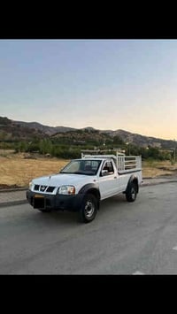 نیسان پیکاب مۆدیل2008 دەبڵ ئەکسل سەنەوی بەسەر چووە گێڕ و مەکینە و ئەکس...