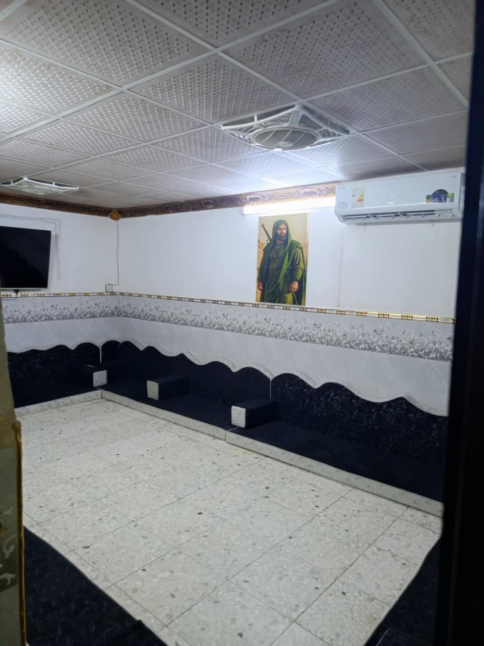 سلام عليكم
بيت للبيع مساحتة 100 متر طابق واحد الشعلة الزراعي مقابل قطاع السابع شارع حسين كابريتا والستفسار على *********** ابو سجاد
