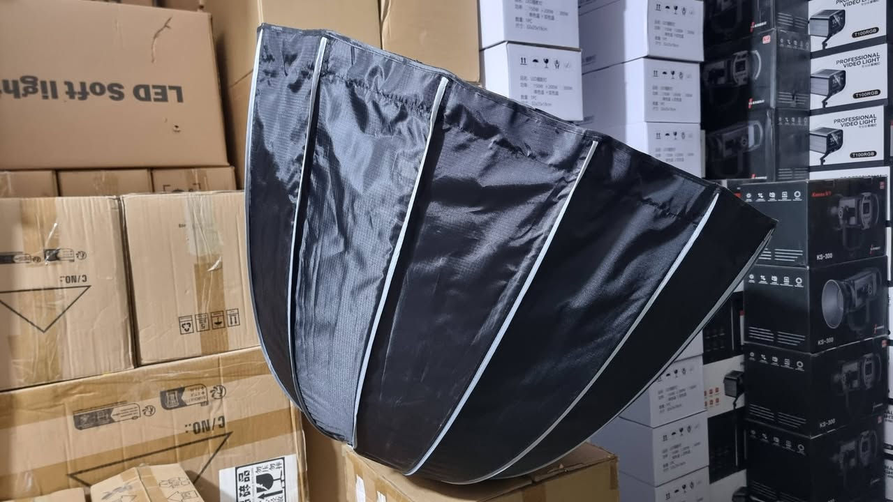 سوفت بوكس قياس 90 دبل دفيوزر مع الاكرد و حقيبة 
السعر 60 الف جديد  متوفر توصيل


**إذا كنت صاحب هذا الإعلان وتريد حذفه لأي سبب، رجاءا أرسل رسالة إلى الدعم الفني**