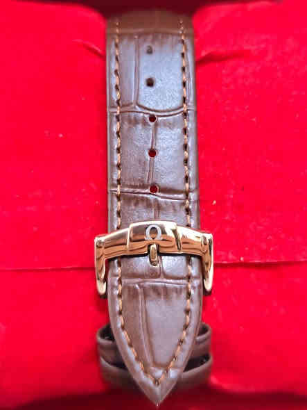 يا الله 
#اوميگا
#استعمال قليل جدأ بعدها بحالة المصنع
كلشي بيها بلادي 
بدون مرفقات 
خاص او واتساب ***********
