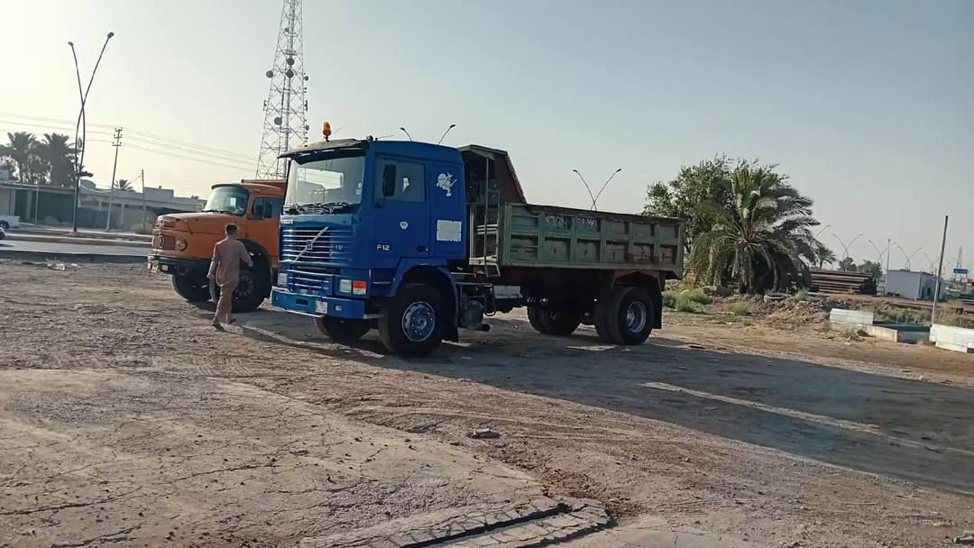 سلام عليكم فالفو البيع مديل ٨٨محدث٩٣ محرك اف ١٢ قفل شركه كير ٣ب٣ دكمتبن تبريد تفه شغاله قماره بلاديه شاصي مطول سعر ١٤٠  وبيه مجال رقم *********** عنوان صلاح الدين سامراء
