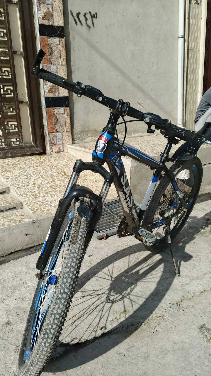 للبيع//دراجه جبلي حجم 26//نضافه فول //
سعر//70// شراي دزلي خاص


**إذا كنت صاحب هذا الإعلان وتريد حذفه لأي سبب، رجاءا أرسل رسالة إلى الدعم الفني**