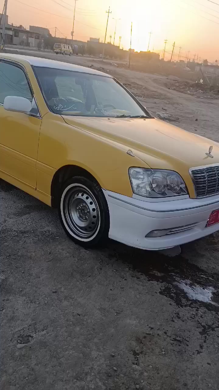 السلام عليكم سياره ملكه للبيع سياره جديده معنى كلمه تخون تاير حداديه جديده صاحبها وياا شراي يتصل على هذا الرقم بخير وتدلل ***********
