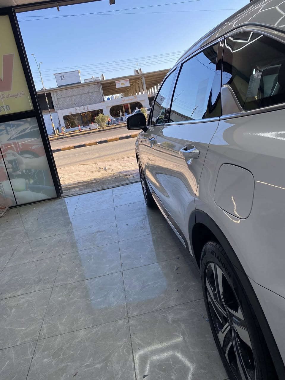 سلام عليكم سورنتو موديل 2023 6 سلندر رقم اربيل فول مواصفات قمارة حديد نڤكيشن جنطه كهرباء شفتات ستيرن ماشيه 48 الف مكفولة عدى بارد باب الصدر جوه الكنر السيارة جديدة ع وضع الشركة كشنات كهرباء  ومغلفة من هي زيرو السعر 265 
***********
النجف الاشرف
