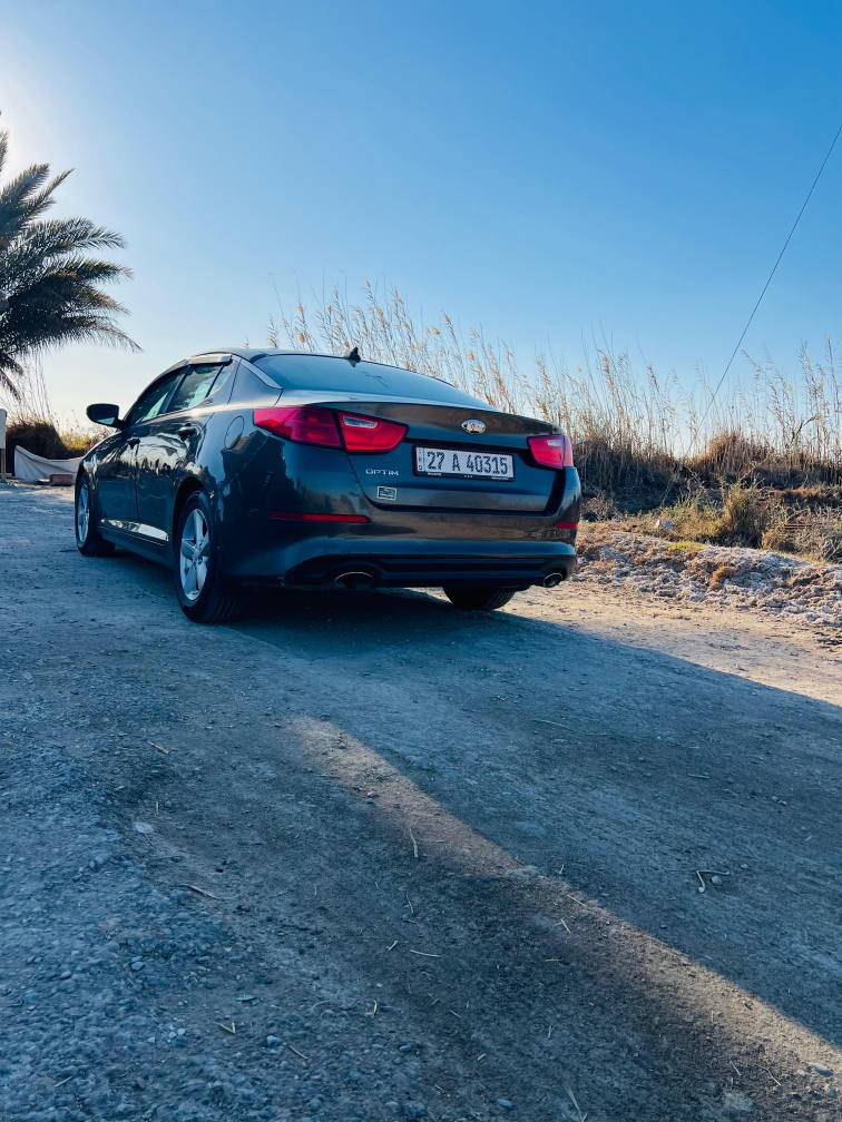 سلام عليكم 
كيا اوبتيما موديل 2014 وارد امريكي ضررها بنيد فقط وبيها باردات والسونار مرفق بالصور شوفه واقتنع بالتفاصيل يلا تخابرني 
نص فول كير محرك بحاله ممتازه حداديه جديده وتخم تاير جدد تبريد تدفئه كلشي شغال رقم ذي قار دولي تحويل مباشر 
سعرها 104
*********** بي واتساب الشطره, ذي قار
