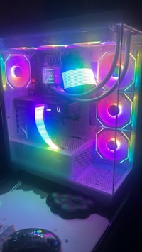 pc تجيمعه كيمنك للبيع المواصفات : Core i5 14600k  Rtx 5070 zotacgaming...