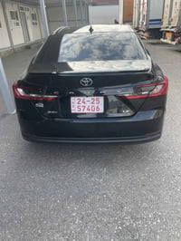 كامري هايبرد • ٢٠٢٥ • اسود قطراني