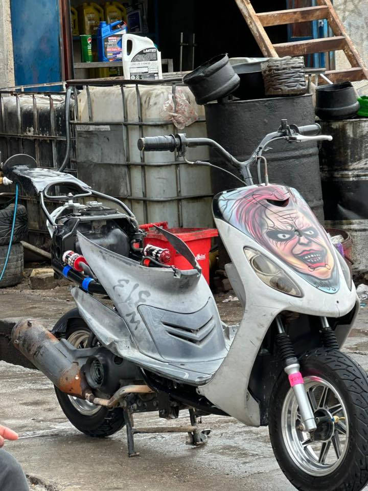 ماكس قجمه للبيع دراجه مفتوحه بس ولفات سلف يرادله شخاطه سعرها 650 وبيها مجال ***********
