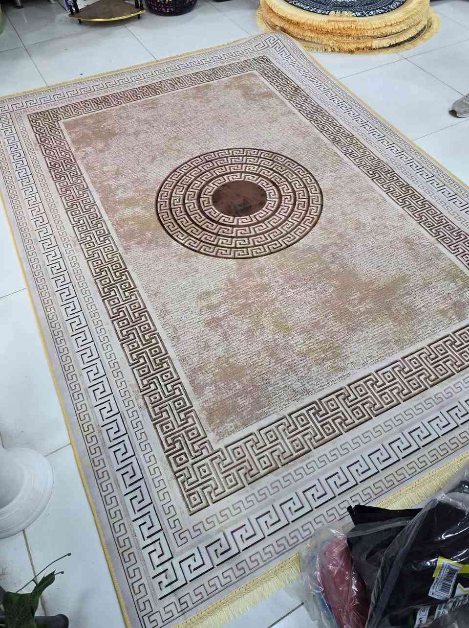 السعر 10 
مفرش ثري دي 

قياس 260×180 

مجمع جنات 
ديوانيه الجتة شارع 30
الفرع المقابل موسسة العين الايتام فرع اسواق تاج الياسمين


**إذا كنت صاحب هذا الإعلان وتريد حذفه لأي سبب، رجاءا أرسل رسالة إلى الدعم الفني**