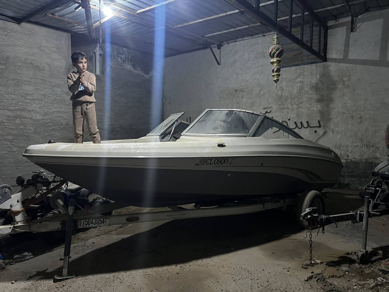 زورق تاهو للبيع موديل ١٢ الطول ٦ متر
٤ سلندر المرغوب طبعا 

كله شرط على البلاد 

سعر ٨٠ وبي مجال حك الجيه شي قليل 

المكان تكريت 

***********
