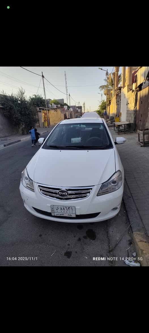 السلام عليكم بيوايدي 2013.G3 رقم بغداد مشروع وطني سنويه لل28..اوتماتيك
محرك جديد وكير جديد مكفولات..سلف جديد باتري جديد..منضومه تبريد جديده.. بيها رشات صبغ اثر خدوش وطخات بدون معجون ابيع حزام..سياره نظيفه.. شاشه كبيره تحكمات سماعات مضخم..فتحه سقف. بصمه .. مكاني كربلاء 
بيع مستعجل السعر 49بيه مجال قليل 
***********
***********
