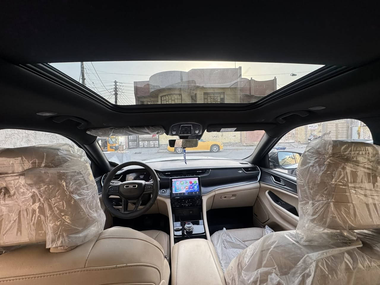 السلام عليكم اعظاء كروبنا المميز
جيب خليجي لمتدد بلص وكالة هارلم 
كفالة عامة حتة من الشخط 
موديل 2023 السيارة مغلفة نانو بالكامل 
معروفة مواصفاتها ماكو داعي اذكر السيارة رقم أربيل باسمي 
اني من سكنت بغداد الرصافة ،،، ماشية 44 الف 
للاستفسار *********** متوفر واتساب ،،،! سعر ٤$  بيها مجال مخ
