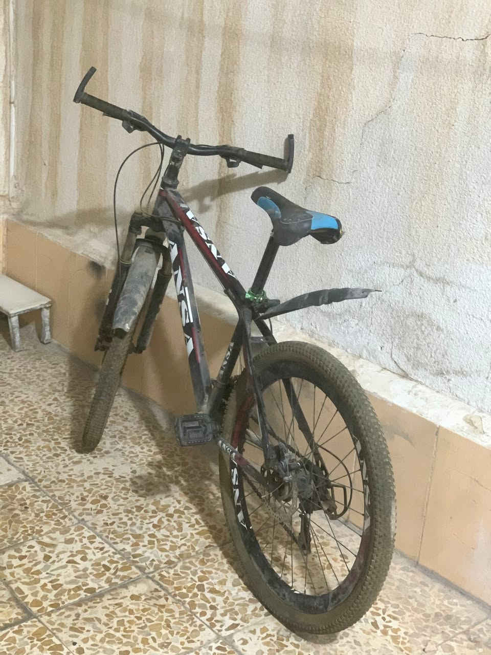 بايسكلات عدد ٣ للبيع 
ثنين حجم كبير 
واحد حجم صغير 
اسعار مناسبة


**إذا كنت صاحب هذا الإعلان وتريد حذفه لأي سبب، رجاءا أرسل رسالة إلى الدعم الفني**