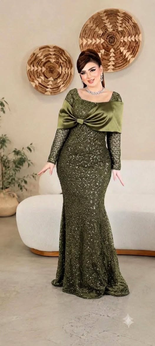 لي اتريد الاناقه والذوق انها💣🎀❤️
فستان الاميرات 🥰💃❤️


**إذا كنت صاحب هذا الإعلان وتريد حذفه لأي سبب، رجاءا أرسل رسالة إلى الدعم الفني**