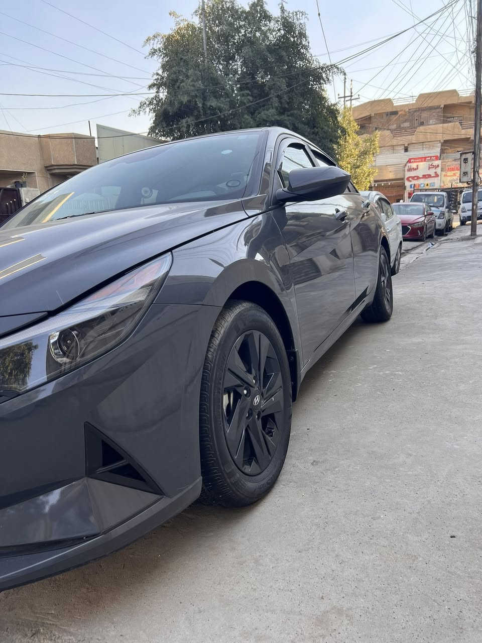 النتره هايبرد موديل٢٣وارد مرقم بغداد وبسمي تحويل ثاني يوم 
ضربته واضحه بصوره بس بارد بدون صبغ والباقي مكفول 
المواصفات بصمه رادار امامي وخلفي ونقطه عمياء وتحكم استيرن فول ماعدا الجلد والفتحة بدون ايرباك وبدون تبديل
ماشيه ٣٩كيلو 
السعر ١٦٥$وبيه مجال 
الشراي يتصل ***********
مكاني بغداد الدوره
