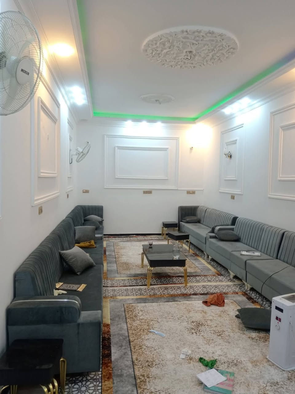 بيت مساحه 250 حي الإعلام الثانيه شارع مقابل منتدائ باتجاه حجي محمد استقبال صاله 3 غرف حمامات داخليه وخارجيه خدمات موجوده شارع 20 مطلوب إسكان التواصل على الأرقام
*********** واتساب 
***********
