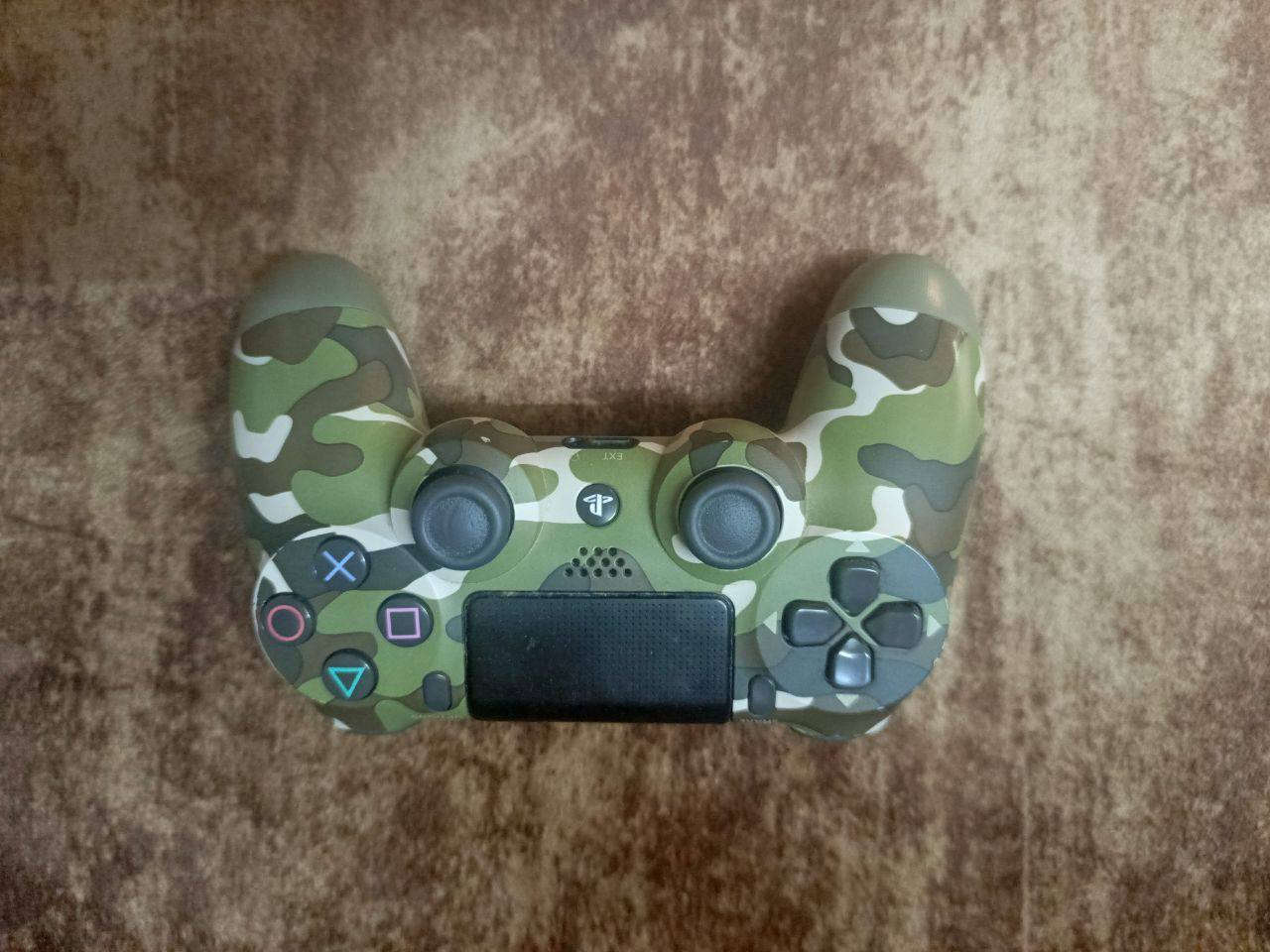 بلايستيشن 4 سلم مستعمل نظافة 100%/ مهكر 
معاه كيبل الhdmi

الاصدار/9.00
الذاكرة/ واحد تيرا
اليدات/ 2 اصلية 
الألعاب/24 لعبة موجودة بالصور

السعر: 300 قفل اقل لا تجيني


**إذا كنت صاحب هذا الإعلان وتريد حذفه لأي سبب، رجاءا أرسل رسالة إلى الدعم الفني**