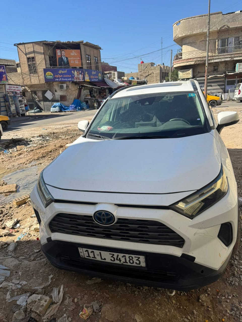 راف 4
موديل  2023 xle 
حادثها خشم بنيد موجود صورة الحادث فقط سيارة جديدة
فول مواصفات فتحه بصمه كهرباء 
السعر 250 
***********
