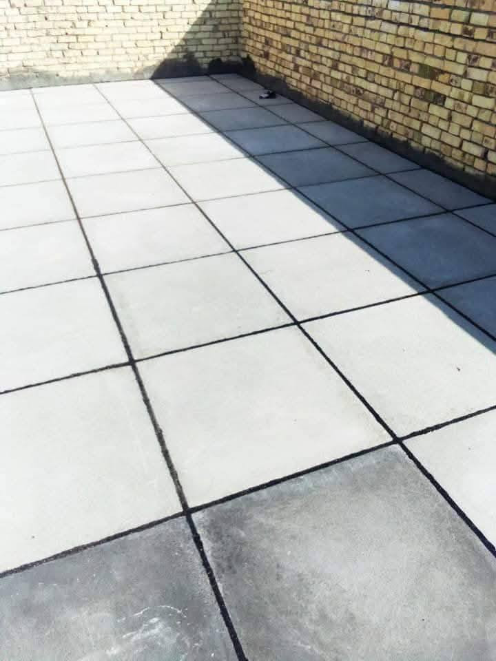 مستعدون لعمل اسطح المنازل ب الاشتايكر شرط الفحص 

نعمل ب الاشتايكر السماوه حصرا 

خطوات العمل 

1  يتم تنضيف السطح تنظيفا جيدا 

2 يعطئ فلانكوت 

3  يعطئ زفت حار 

4 يغطئ ب الباد حسب الطلب  (اماراتي .عراقي)

5 يغطئ ب النايلون 

6 يضاف رمل او مزيج  حسب الطلب 

7 يتم تطبيك ب الاشتايكر حسب الطلب(ابو ٨٠ او ابو ٥٠)

8 تملئ الفواصل ب الماستك الحار

 عمل خبانه ب الاسمنت وتضرب ب الفلانكوت والزفت البارد للاستفار ***********واتساب
