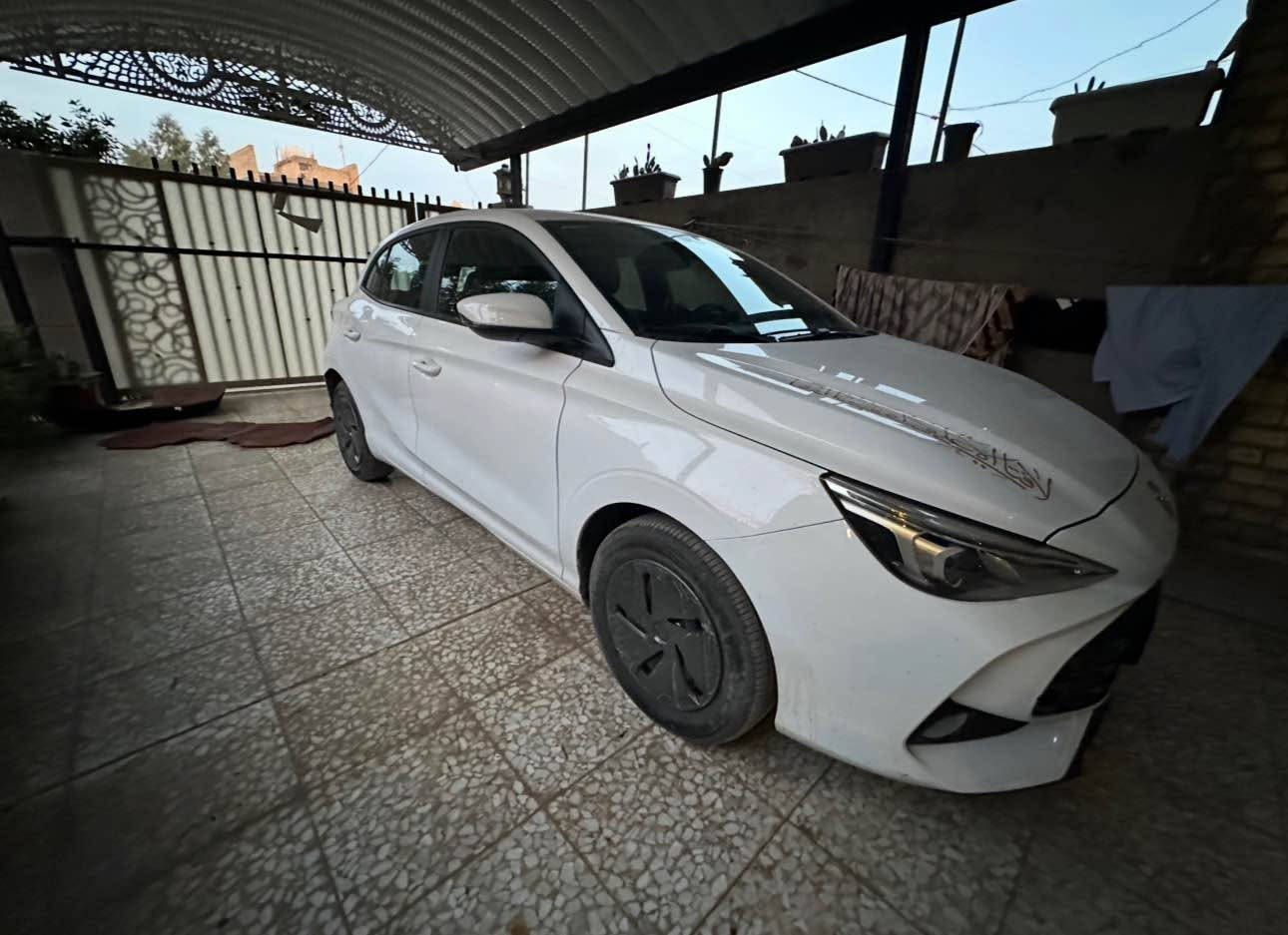 الفئة ستاندر STP
المحرك 1500 تنفس طبيعي
كير اوتماتيك
نحكم ستيرن جهتين
ايرباك عدد 2
شاشه كاربلاي
اشاير بالمري
نرحيب
حساس اطارات
حساسات خلفية
ماشية 30 الف ومكفولة كفاله عامه من كلشي بيهه طخات بسيطه و ضربه بسيطه بلصوره
مكانها بغداد ***********
سعرها 95 بغداد, العراق
