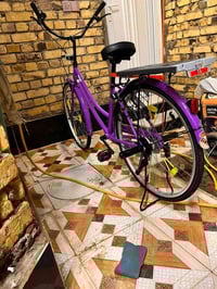 بايسكل للبيع الون بنفسجي خوش لون الباسكل موديل 2021 جديد اشتريته بشهر ...