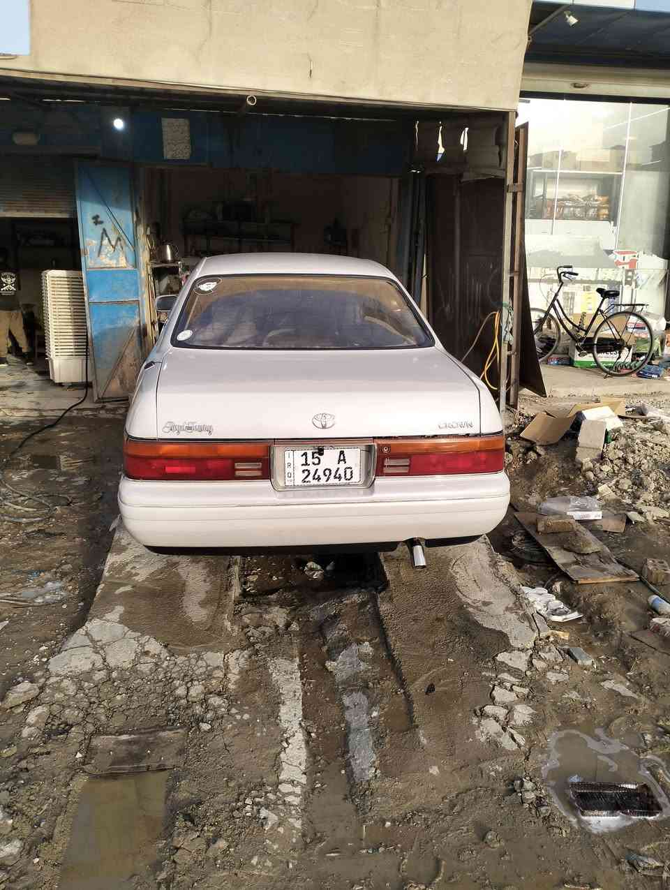 سلام عليكم سياره كرون بطه جاهزه من كير مكينه حداديه
دخم تاير مكفوله من كصه عيب شرعي مكفوله من صوليات سنويه تنتهي 2030.  سعر 55   راقم تلفون ***********
