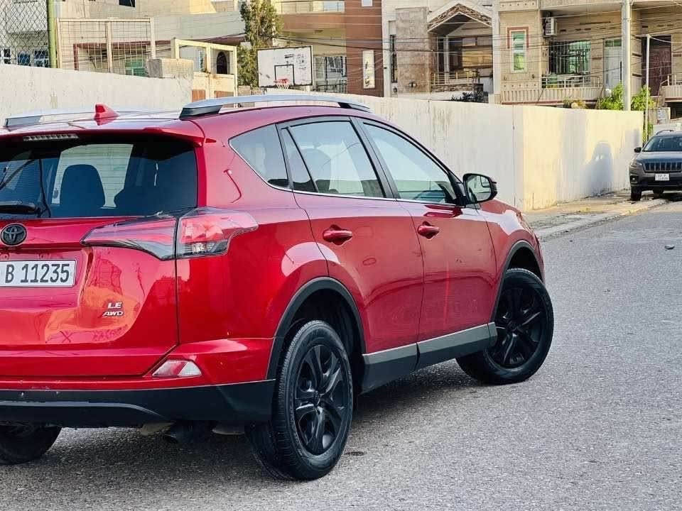 Toyota Rav4 Le 2016
٤٨ مایل رۆیشتووە
٢ پارچە سبوغ
١ بست ساردی هەیە
بێ ناوگرتن
١٤٠$
***********(whatsapp) سوران, أربيل
