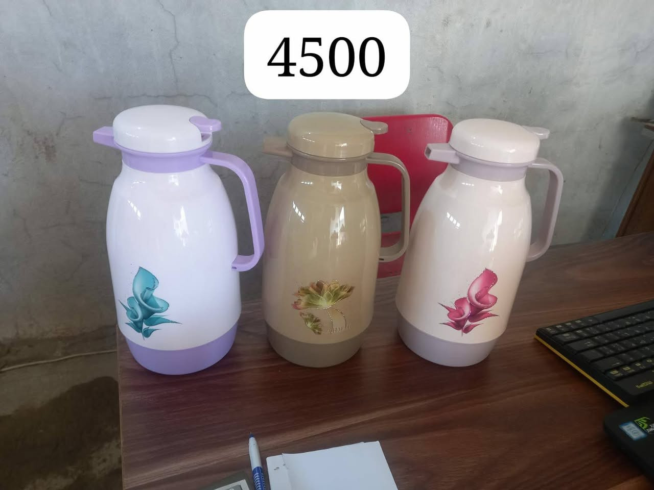 بضاعه جديده ومتنوعة الأسعار داخل صور 
يوجد توصيل لجميع المحافضات 5 داخل بابل 3 الحمزه الغربي والهاشميه والقاسم الفين فقط


**إذا كنت صاحب هذا الإعلان وتريد حذفه لأي سبب، رجاءا أرسل رسالة إلى الدعم الفني**