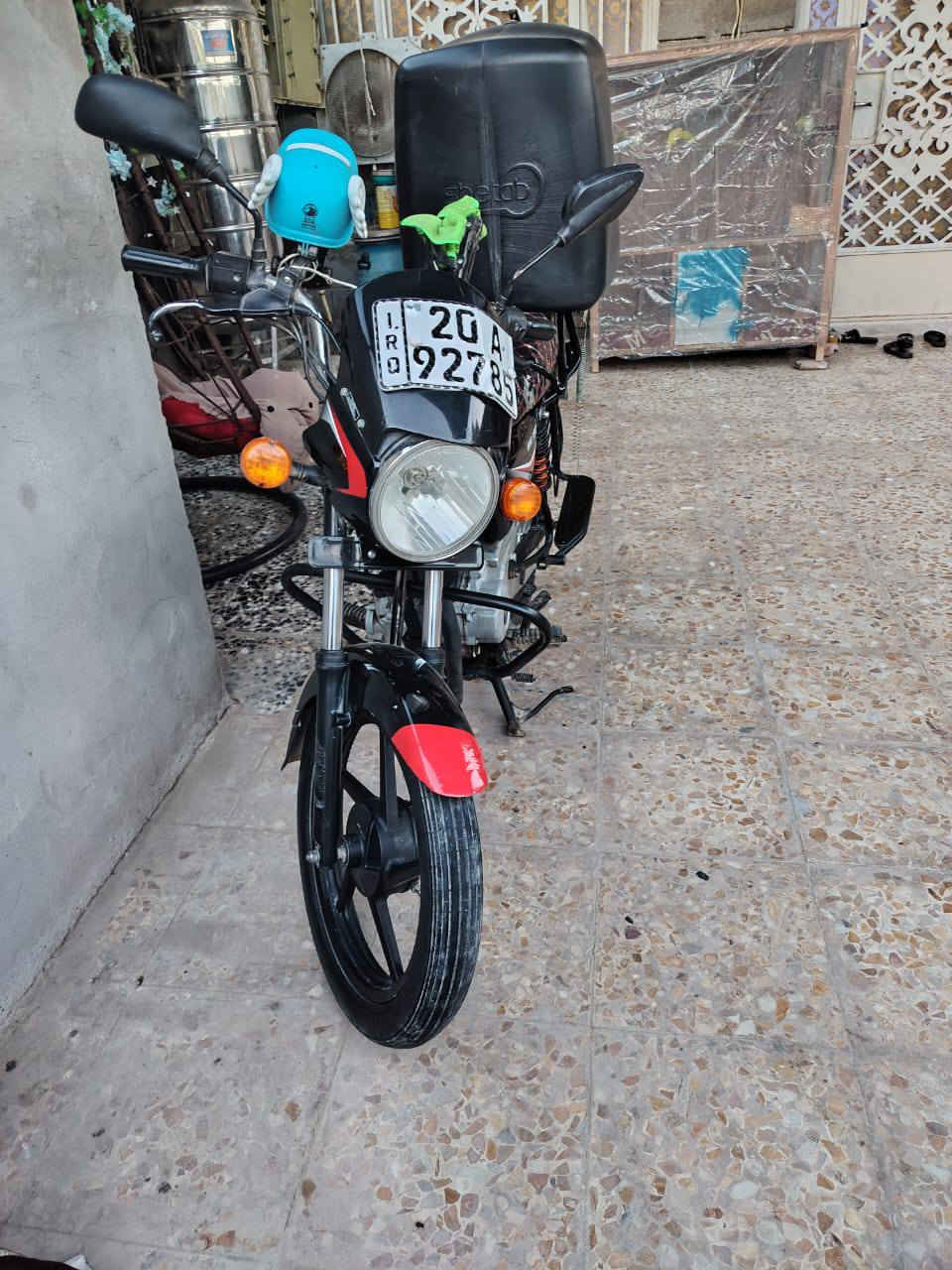 السلام عليكم بوكسر كلاسك2021 رقم وسنويةالسعر مليون و٦٠٠ وبي مجال  المكان الشعب ورة السدة الشراي يتصل بهاذة الرقم ***********وتساب
