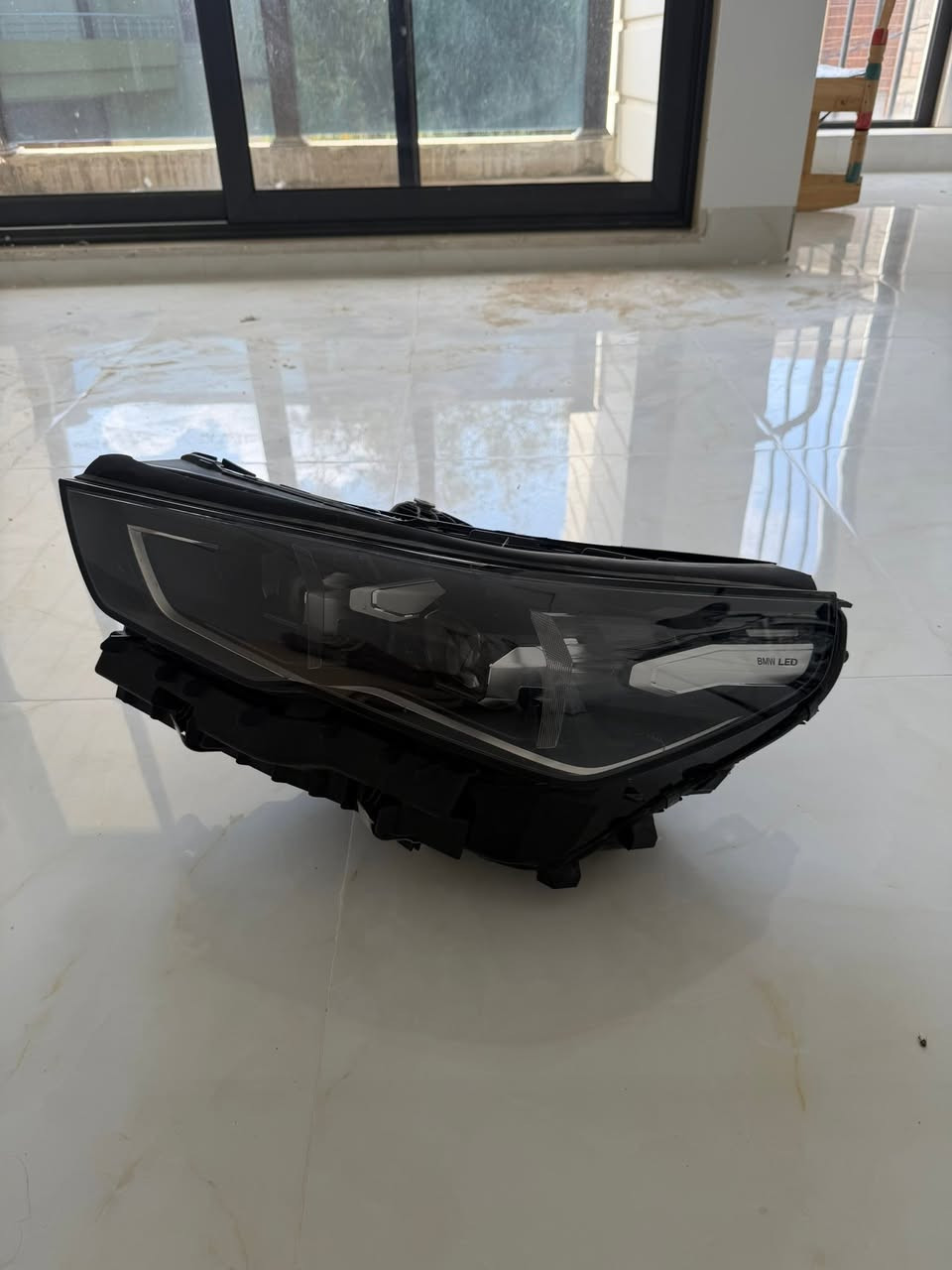 لايت بيم g60 امريكي بيلادي جديد بدون اي ملاحظ موديل 2025 :***********
