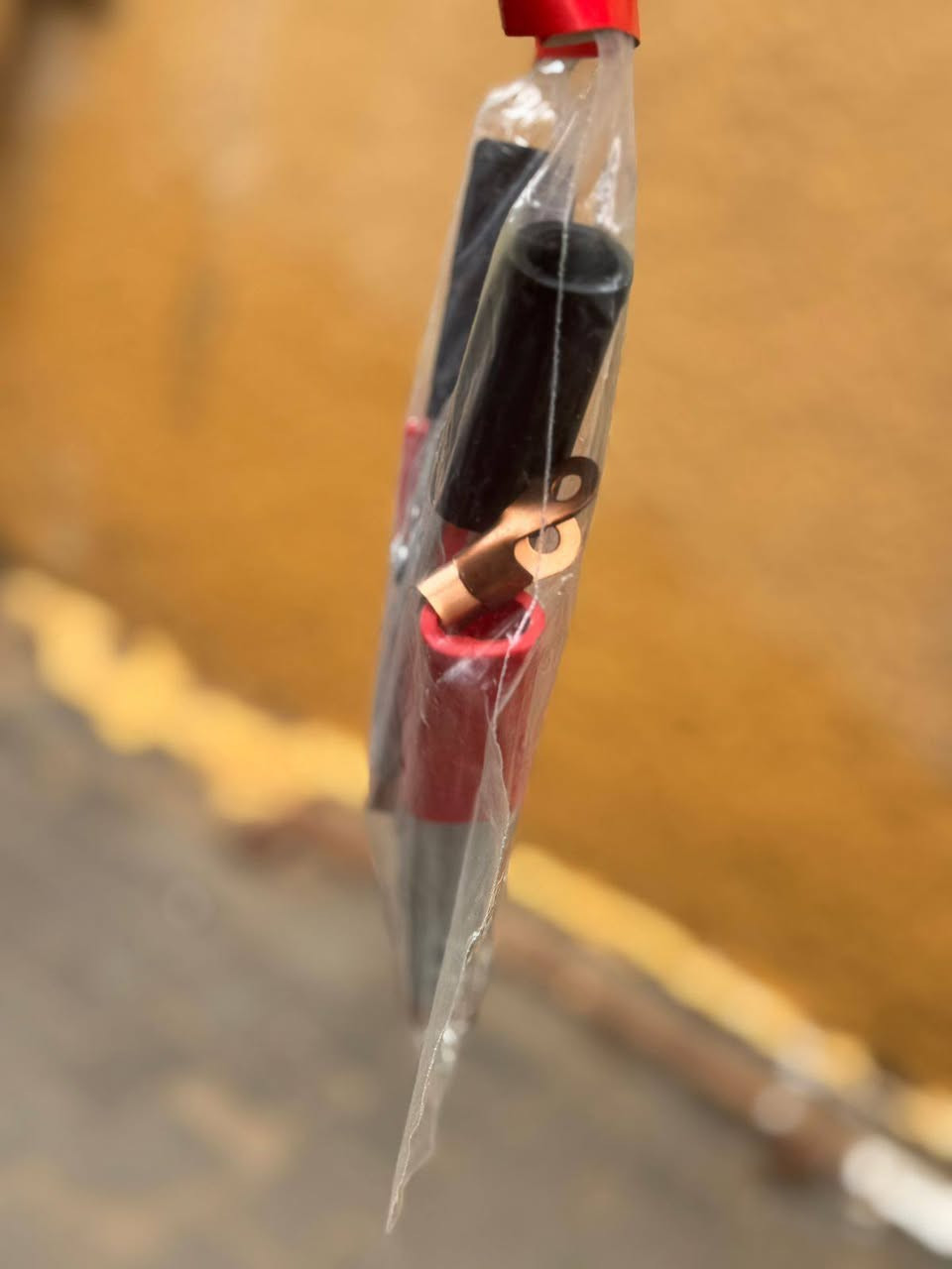 سلام عليكم يتوفر لدينا
جطلات سيار حار بارد رأس نحاس

كميات  للبيع جمله فقط

توصيل إلى جميع المحافظات 

تعبئه كرتون 50 زوج


**إذا كنت صاحب هذا الإعلان وتريد حذفه لأي سبب، رجاءا أرسل رسالة إلى الدعم الفني**