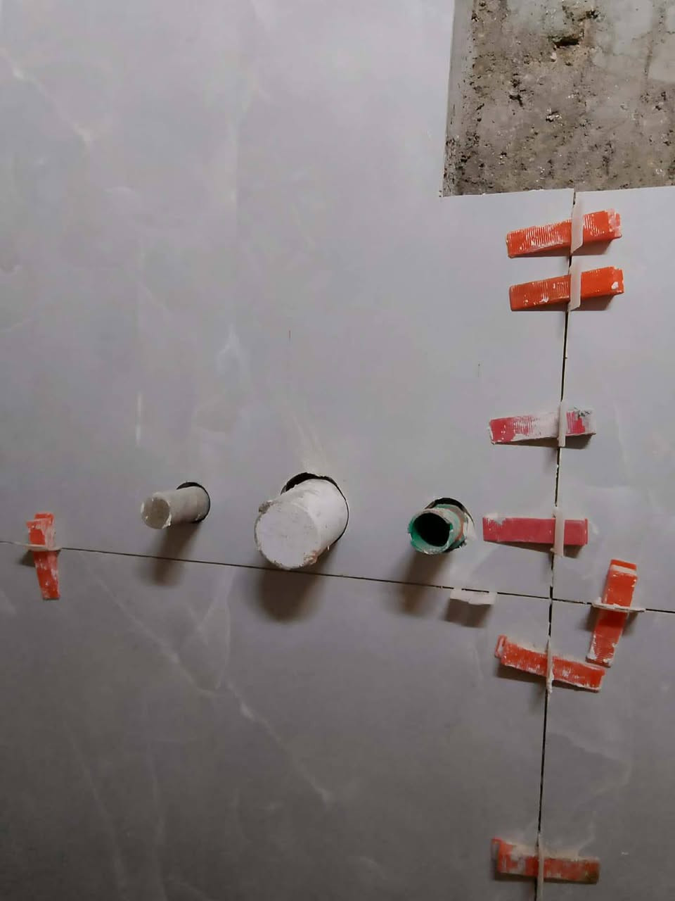 خلفة سيراميك متفرغ 
***********
