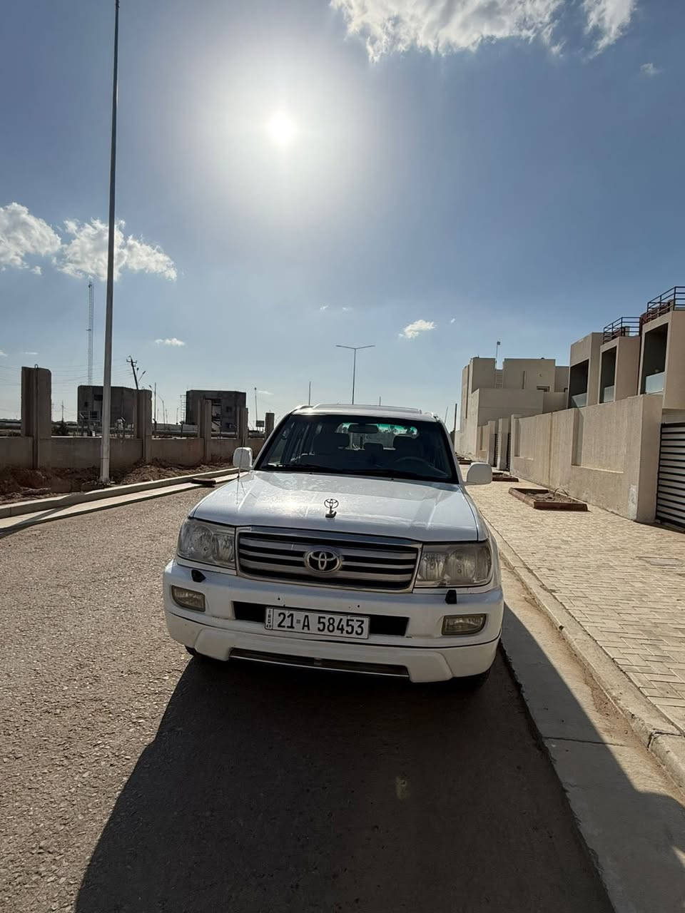 لاندكروز 2005 تخم تاير جديد 6سلندر السعر 170وبيها مجال ملاحظة السيارة مالبيها ضربة فقط طخات بسيطة للاستفسار *********** السونار مرفق ويه الصور
