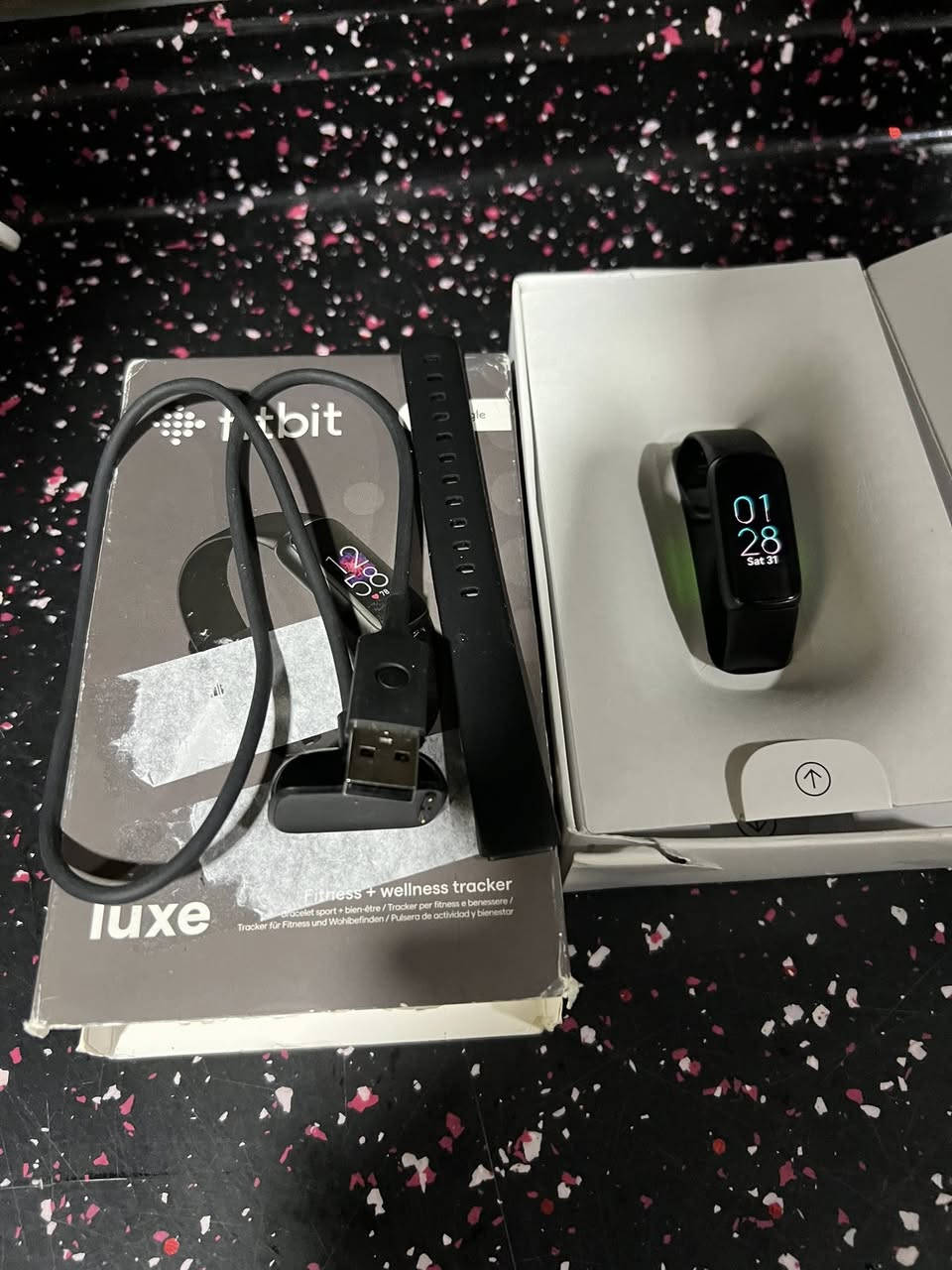Fitbit Luxe-Fitness and Wellness


**إذا كنت صاحب هذا الإعلان وتريد حذفه لأي سبب، رجاءا أرسل رسالة إلى الدعم الفني**