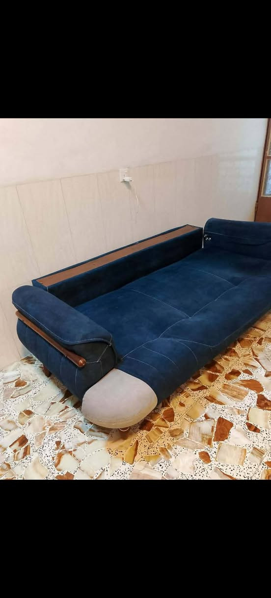 تخم سرير  8 مقاعد
اي ضرر مابي تكمه
مكان مدينه الصدر
ب350 وبي مجال


**إذا كنت صاحب هذا الإعلان وتريد حذفه لأي سبب، رجاءا أرسل رسالة إلى الدعم الفني**