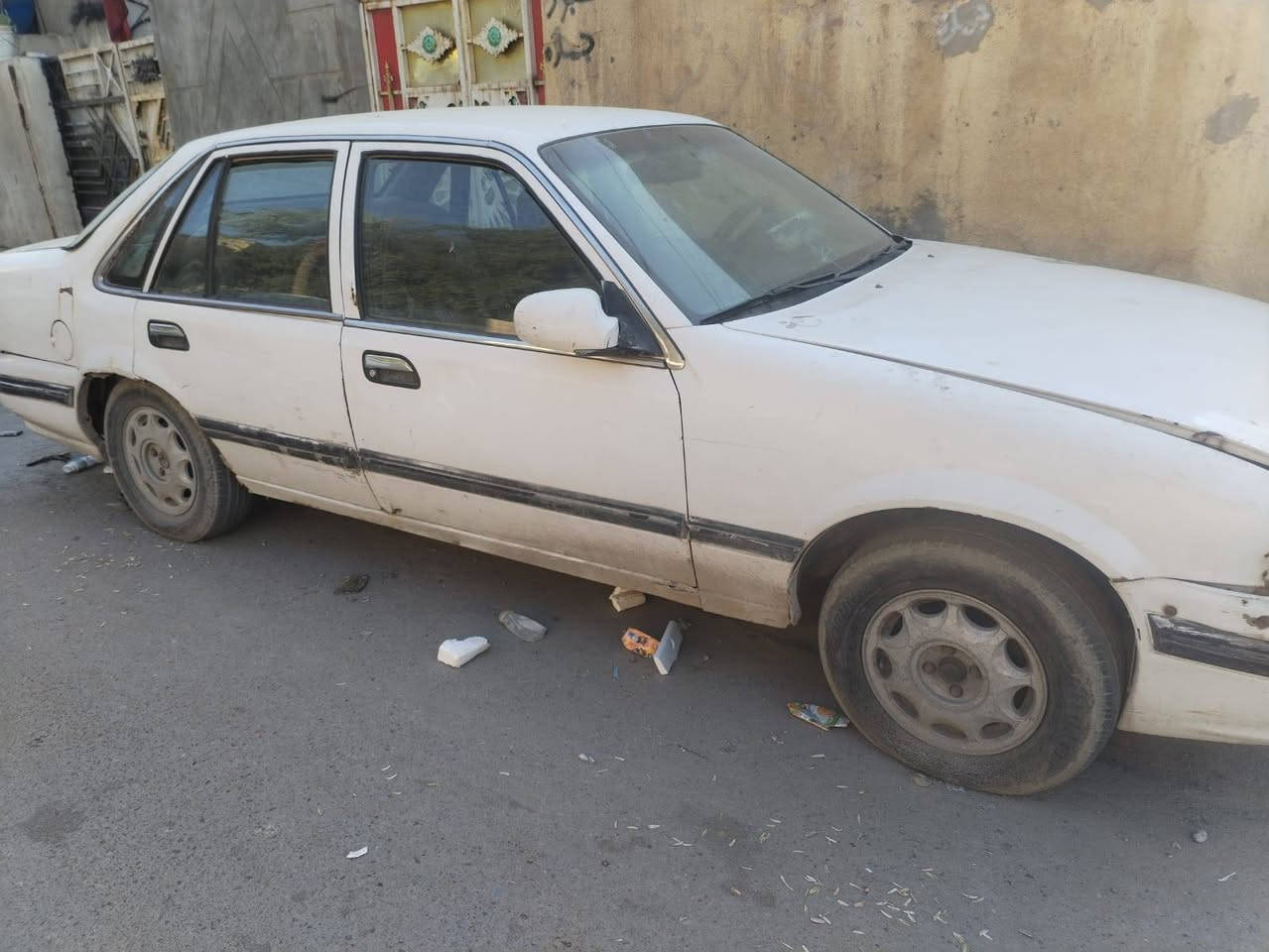 دايو برنس للبيع موديل ٩٤ سنوية لل٢٧  رقم الماني تحويل ثاني يوم ملاحظة السيارة كايمة
السعر ٢٢ وبيه مجال حك الجية 
المكان بغداد /مدينة الصدر /الاورفلي
 مكلف بالنشر  ما متواجد على الفيس
للاستفسار الاتصال
***********
