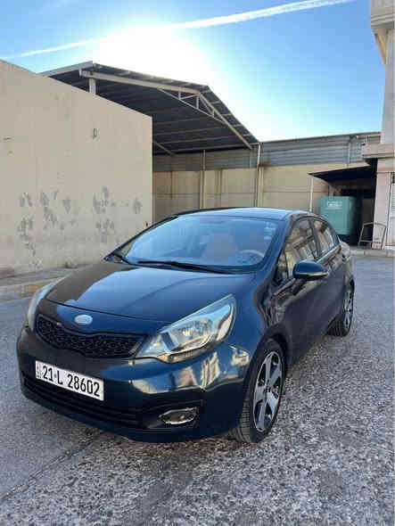 كيا ريو 2013 
2 ده ركه صبخ بي داخلي بي يرباك هه مي شرت
رقمو سنه وي جديد تحويل  غرامات شرت
سياره بي مصرفه يكجار 
⭕️سياره قست و نقد دهيته فروتن ⭕️
رقم موبايل ***********📞📞📞 عقرة اكر
